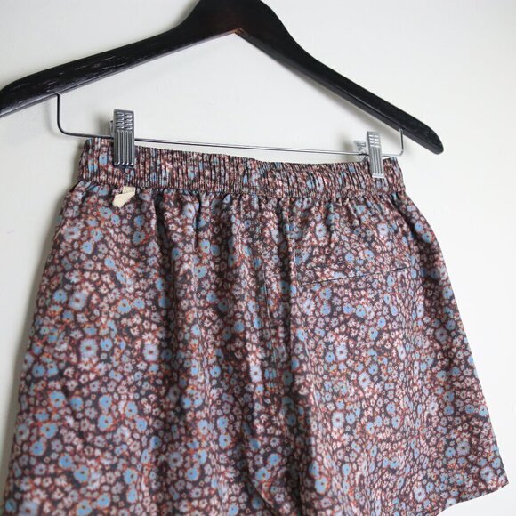 NWT Velvet by Graham & Spencer Ricardo Printed Swim Short Size Small - Picture 8 of 9